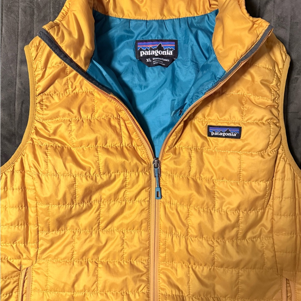Patagonia Yellow Puffer Vest with Teal Accents & Lining